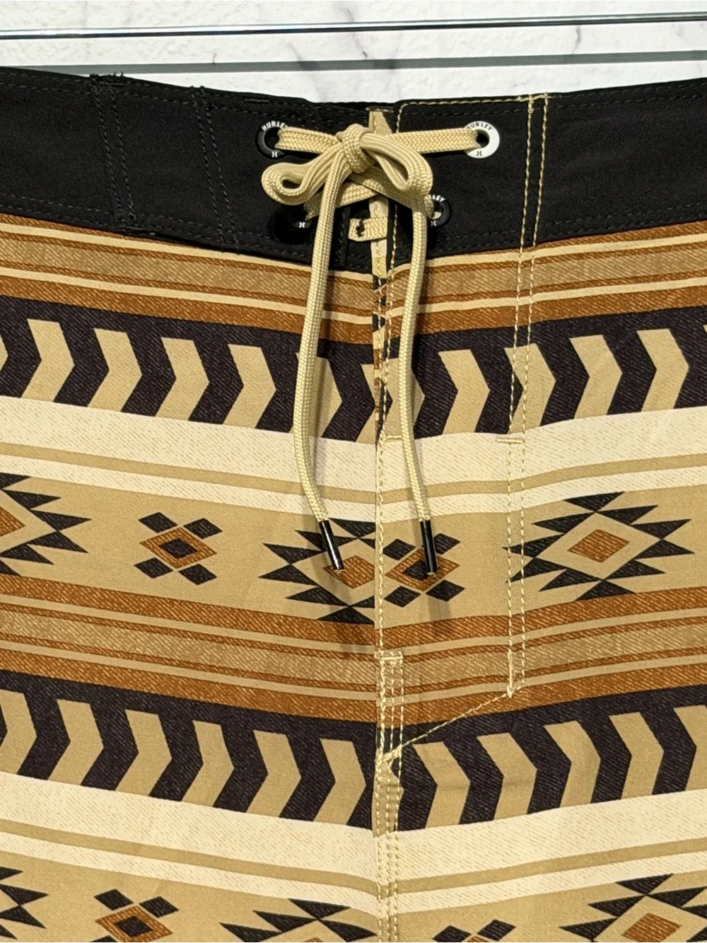 NWT Hurley Men's Aztec Geometric Boardshorts Size 32